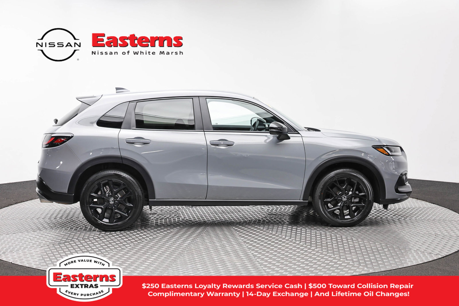 Used 2025 Honda HR-V Sport image 4