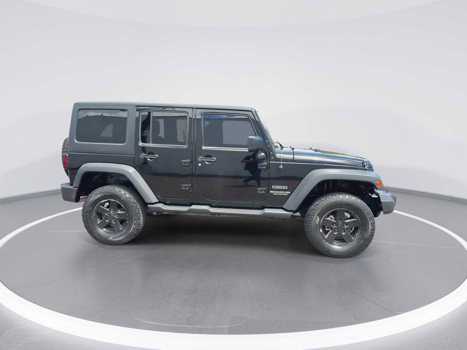 Used 2015 Jeep Wrangler Unlimited Sport w/ Quick Order Package 24S AWD/4WD image 9