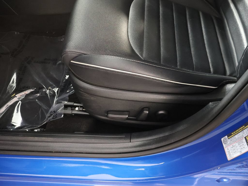 Used 2023 Kia Forte GT-Line w/ GT-Line Premium Package FWD image 32