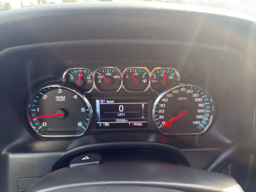 Used 2018 Chevrolet Silverado 1500 LT w/ All Star Edition AWD/4WD image 9