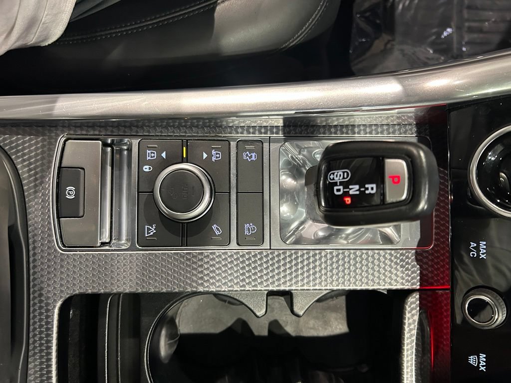 Used 2020 Land Rover Range Rover Sport HSE Dynamic AWD/4WD image 24