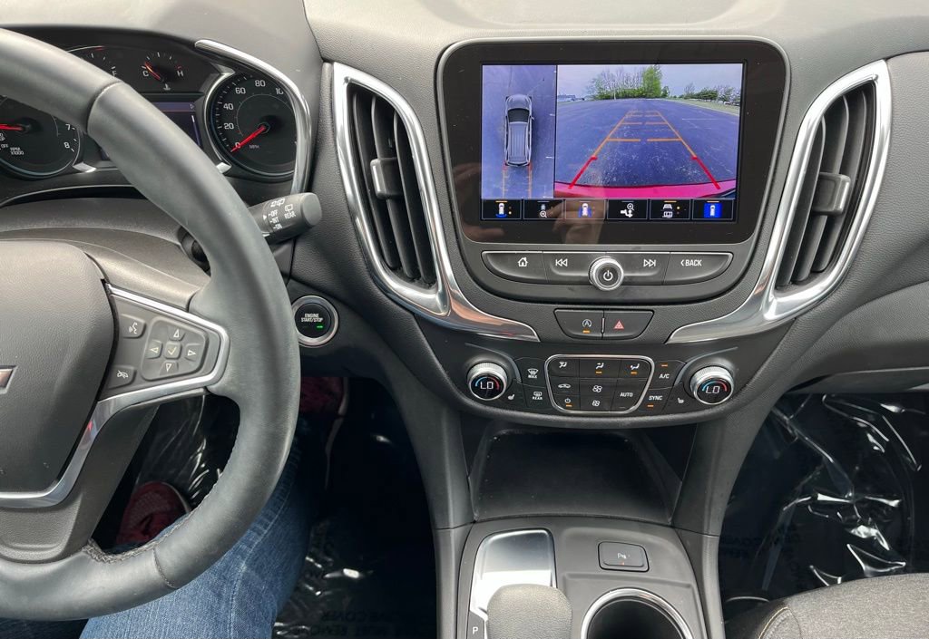Used 2023 Chevrolet Equinox LT FWD image 14