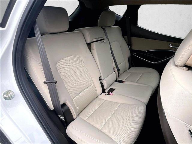 Used 2015 Hyundai Santa Fe Sport w/ Option Group 02 FWD image 26