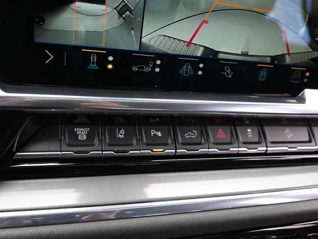 Used 2024 Chevrolet Silverado 2500 High Country w/ Midnight Edition AWD/4WD image 21