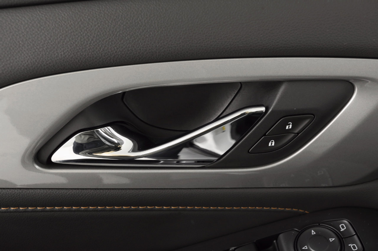 Used 2021 Chevrolet Traverse LT image 29