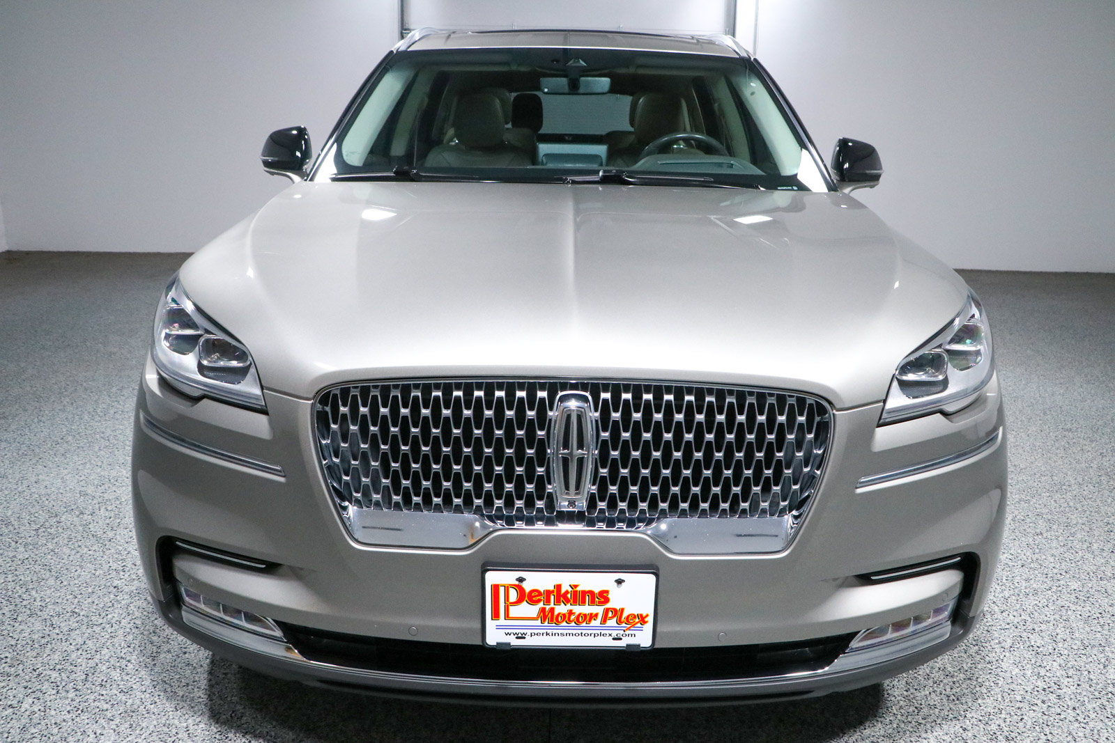 Used 2023 Lincoln Aviator Reserve w/ Equipment Group 201A AWD/4WD image 4