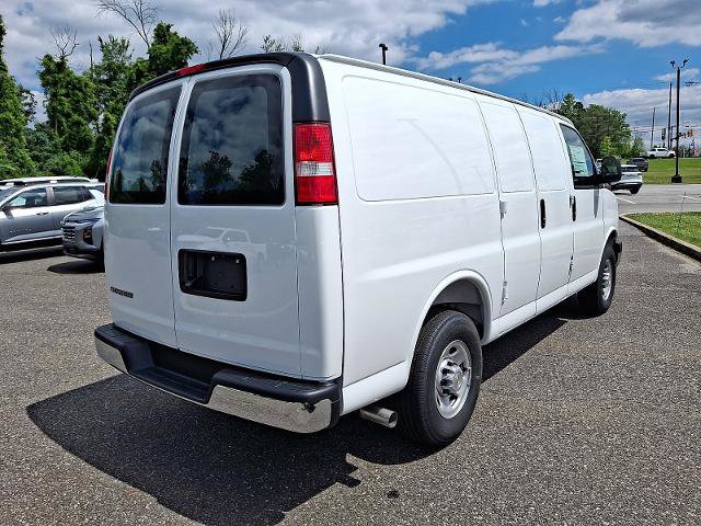 New 2026 Chevrolet Express 2500 w/ Driver Convenience Package RWD image 4