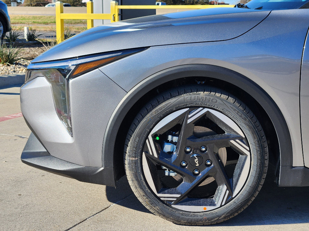 New 2026 Kia K4 EX image 5