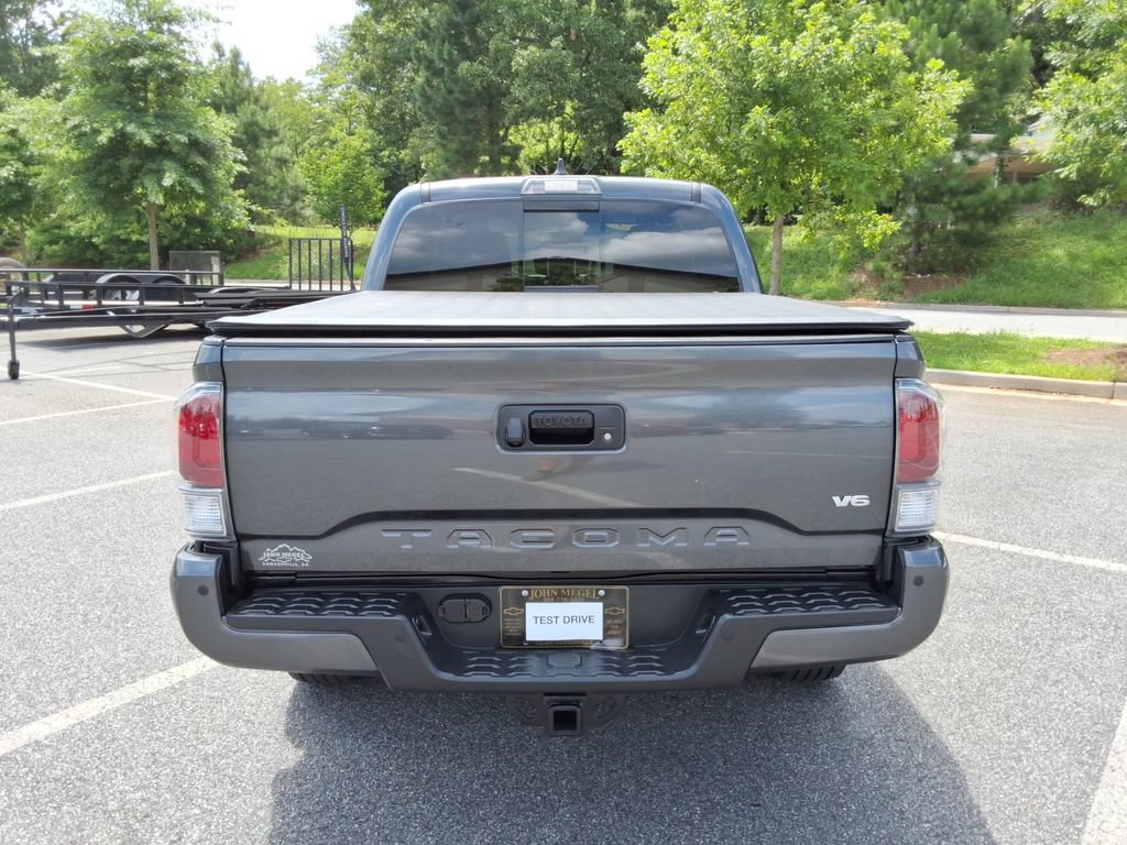 Used 2023 Toyota Tacoma TRD Sport w/ Technology Package AWD/4WD image 6