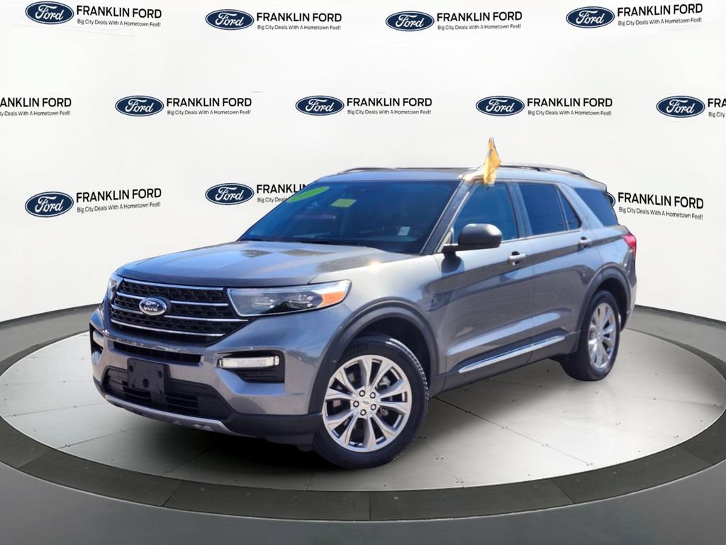 Certified 2023 Ford Explorer XLT w/ Equipment Group 202A