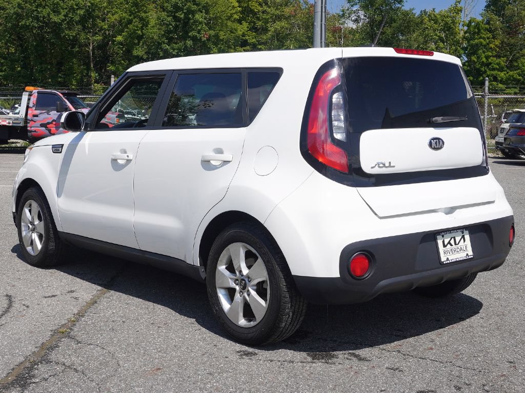 Used 2018 Kia Soul FWD image 4