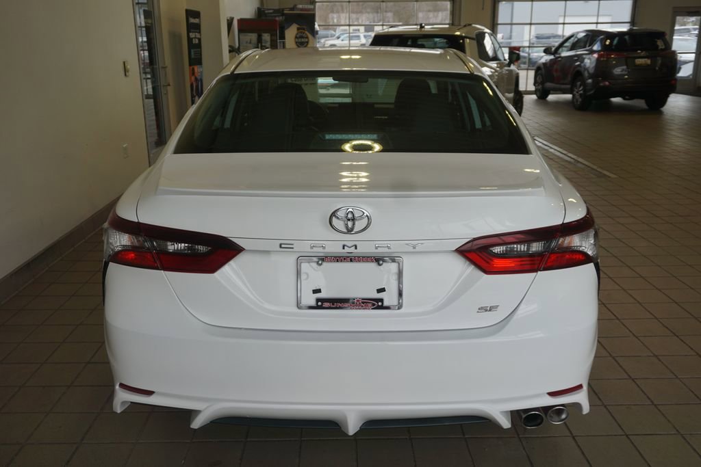 Used 2023 Toyota Camry SE image 15