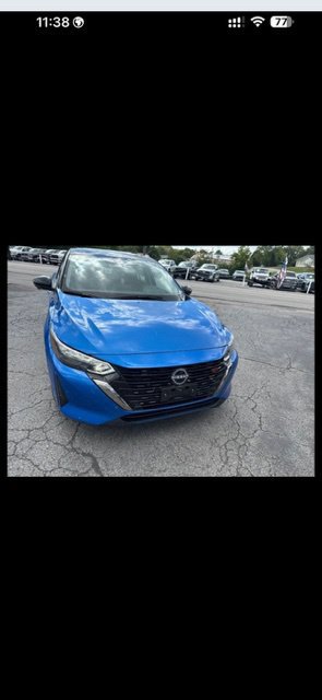 Used 2024 Nissan Sentra SR w/ SR Premium Package FWD image 35