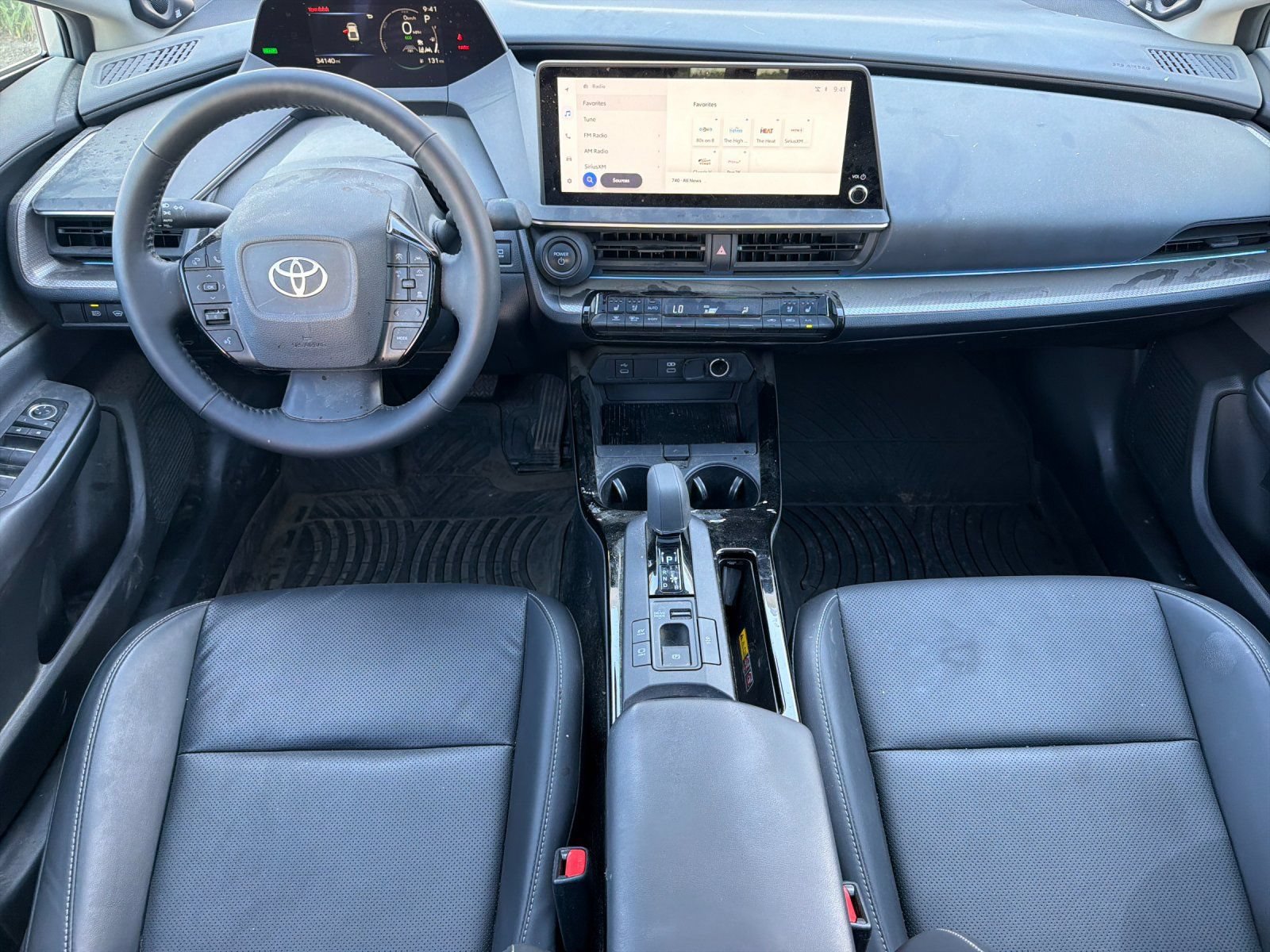 Used 2024 Toyota Prius Limited w/ Limited Premium Package FWD image 12