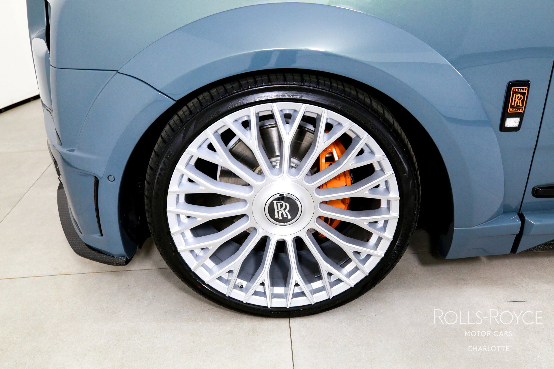 Used 2025 Rolls-Royce Cullinan image 42