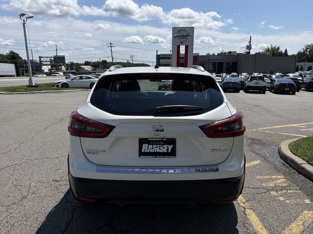 Certified 2021 Nissan Rogue Sport SV AWD/4WD image 7