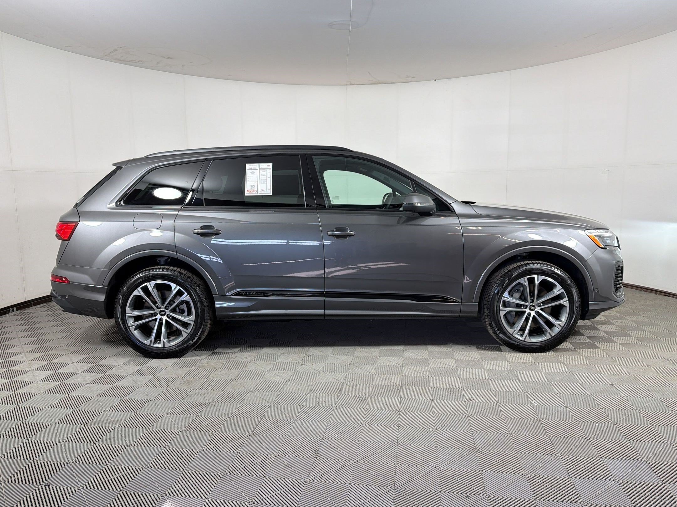 New 2026 Audi Q7 2.0T Premium AWD/4WD image 8