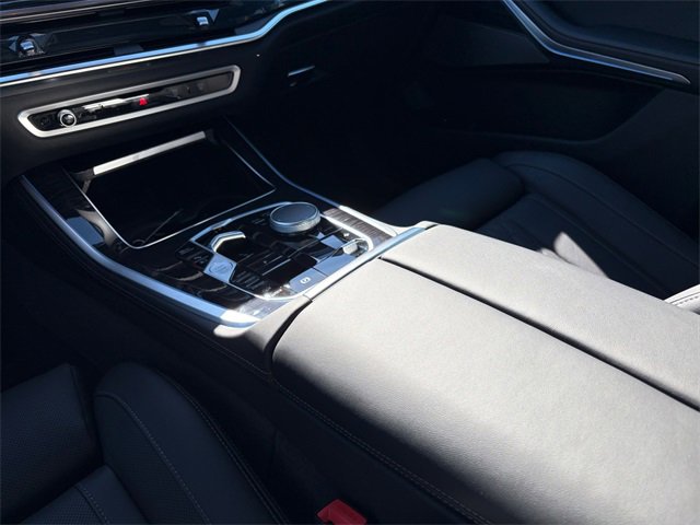 New 2026 BMW X5 xDrive50e w/ M Sport Package image 17