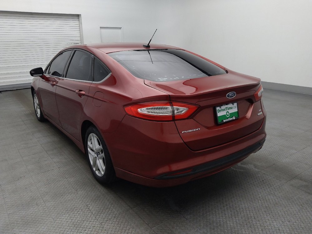 Used 2015 Ford Fusion SE image 5
