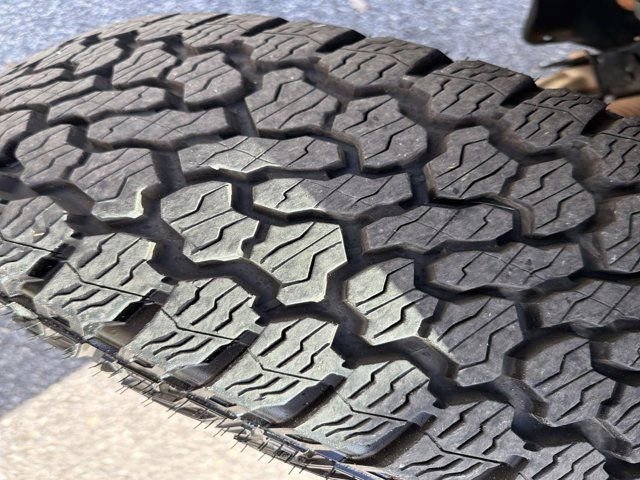 Used 2025 Ford Bronco Badlands w/ Sasquatch Package image 30