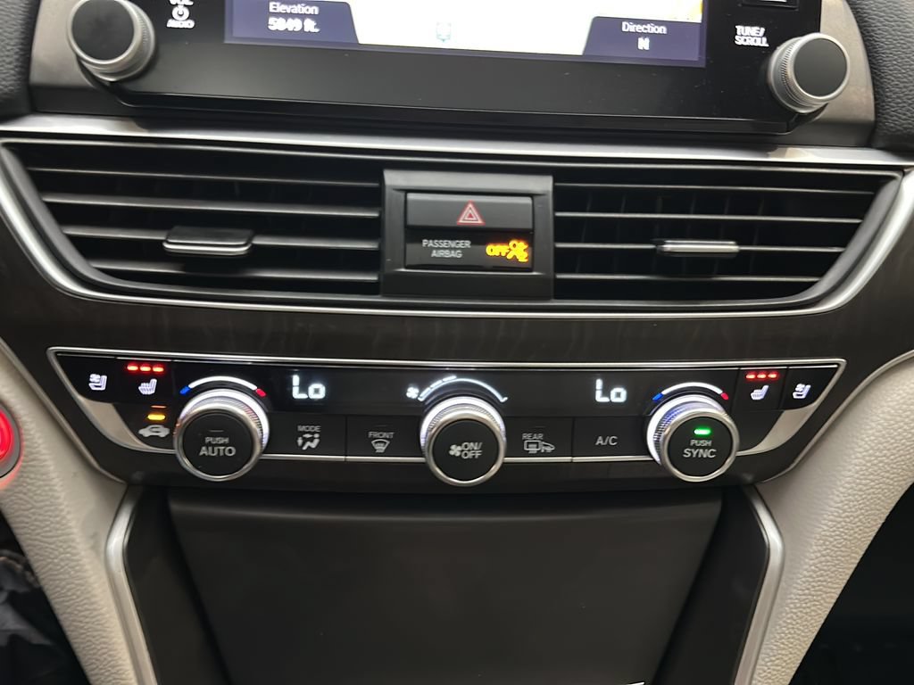 Certified 2018 Honda Accord Touring image 34