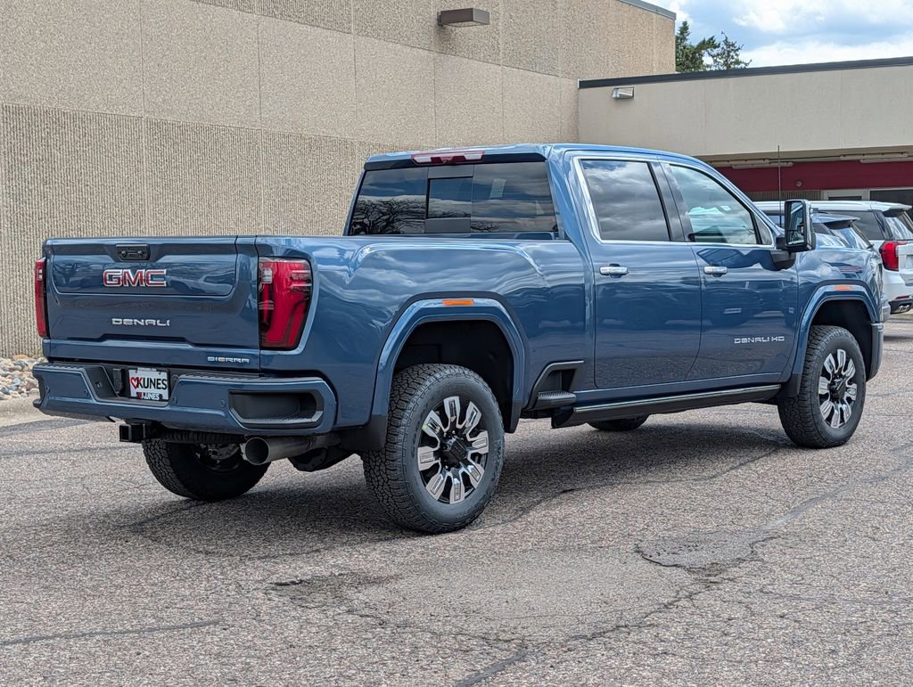 New 2026 GMC Sierra 3500 Denali w/ Denali Reserve Package AWD/4WD image 17