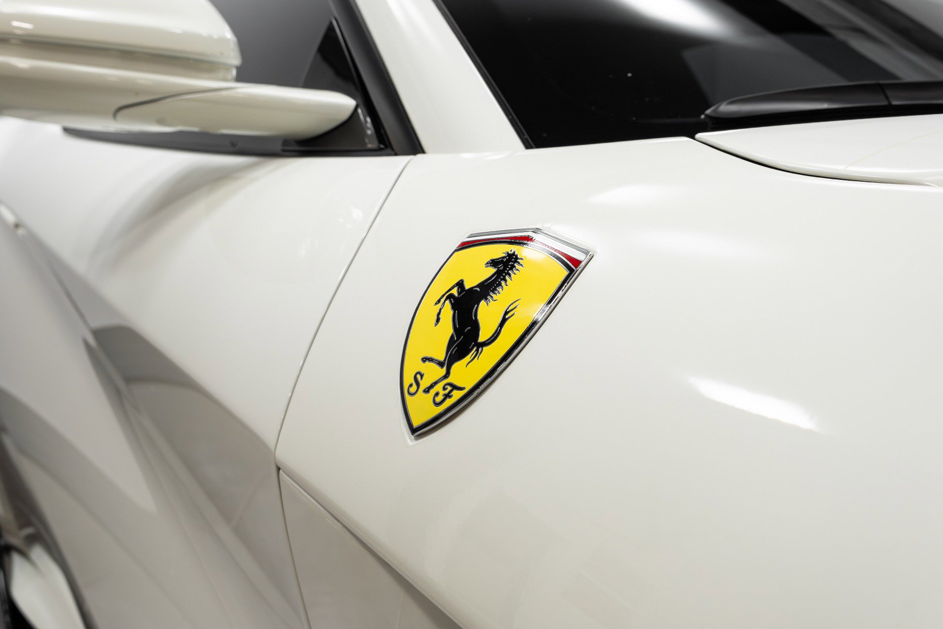 Used 2014 Ferrari F12 Berlinetta image 64