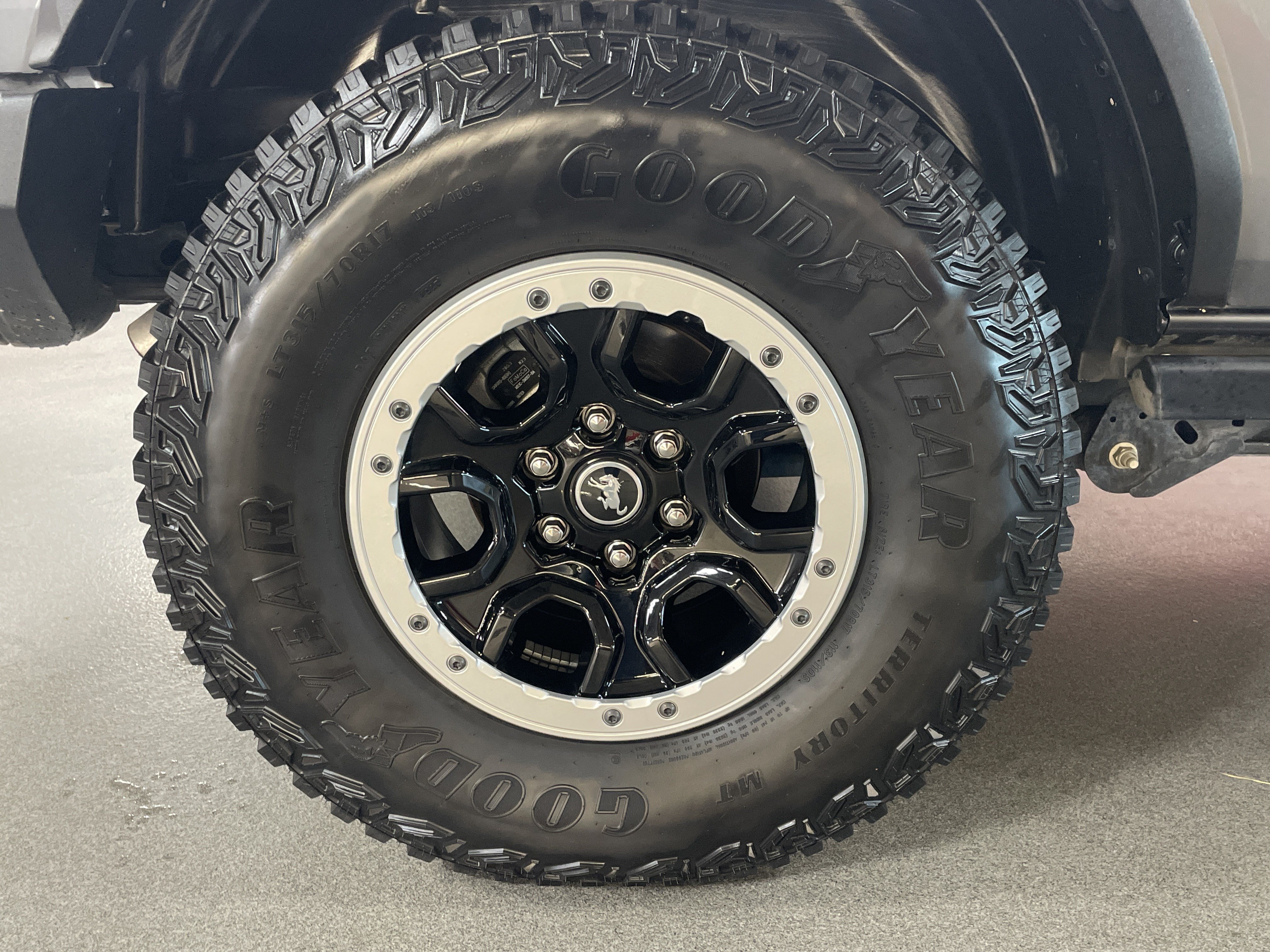Used 2024 Ford Bronco Black Diamond w/ Sasquatch Package AWD/4WD image 13