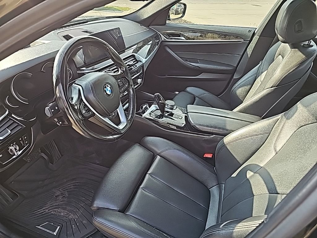 Used 2018 BMW 530i xDrive w/ Premium Package image 20