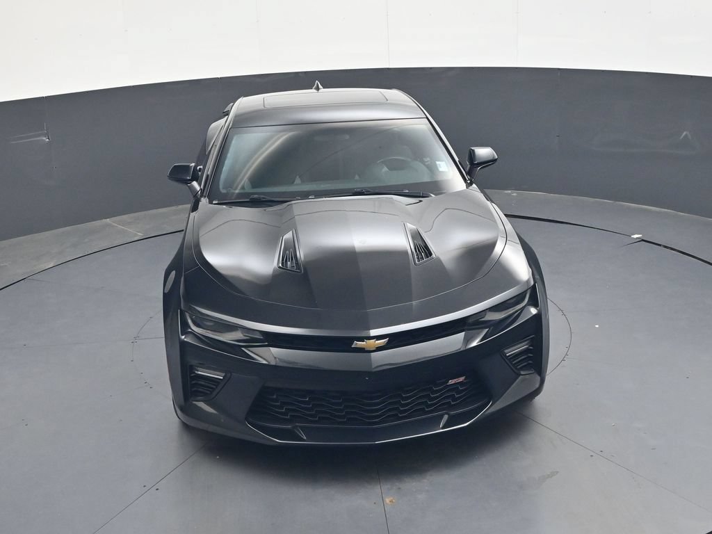 Used 2017 Chevrolet Camaro SS RWD image 30