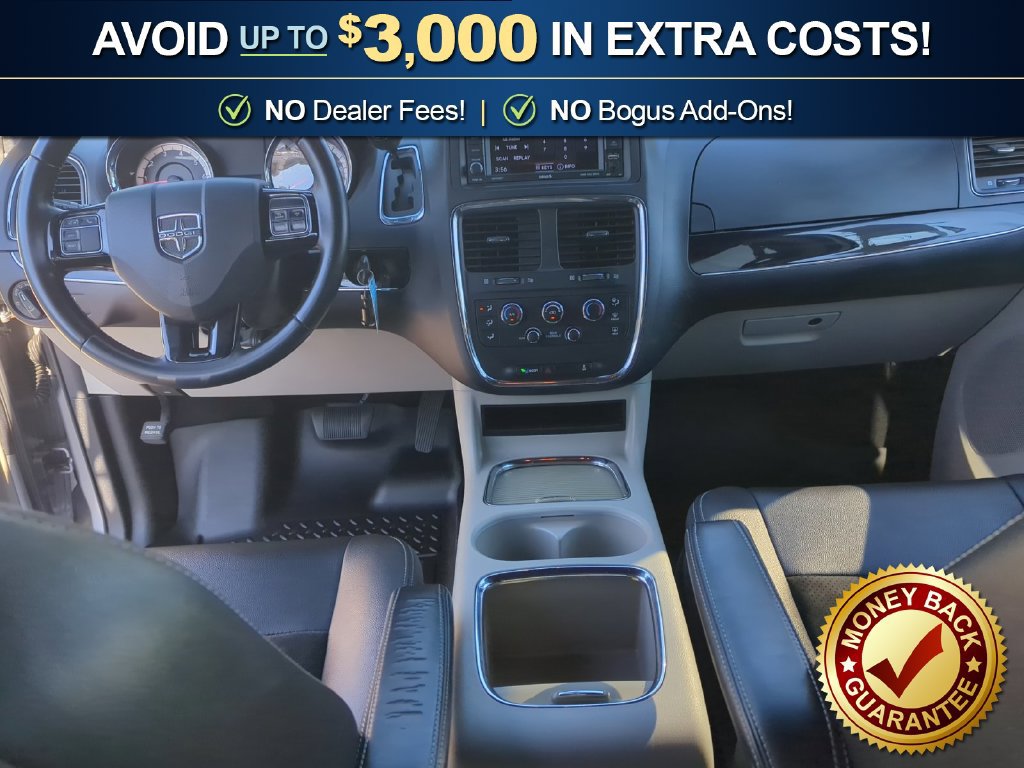 Used 2019 Dodge Grand Caravan SXT FWD image 17