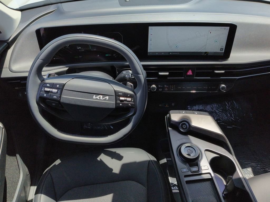 New 2025 Kia EV6 Light RWD image 21
