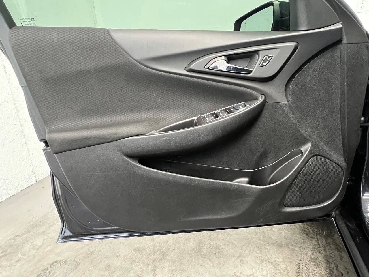 Used 2022 Chevrolet Malibu LS FWD image 7