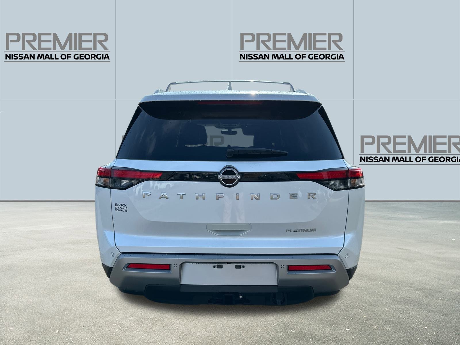 New 2025 Nissan Pathfinder Platinum image 6