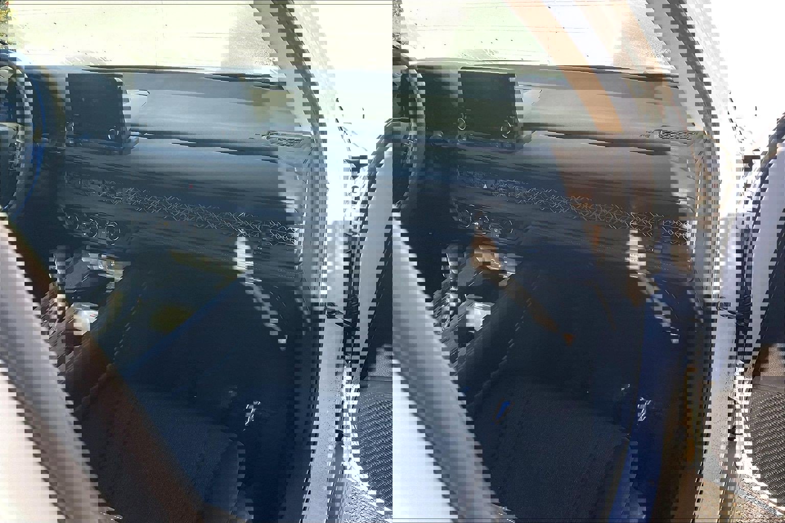 Used 2024 Honda Accord LX image 21