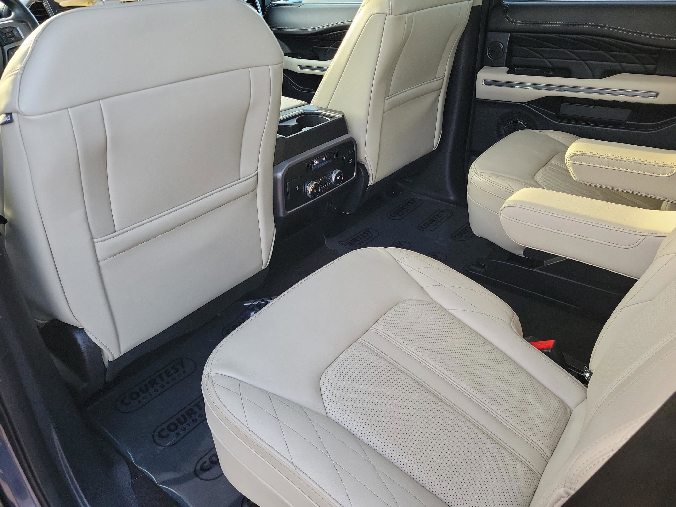 Used 2020 Ford Expedition Platinum image 15