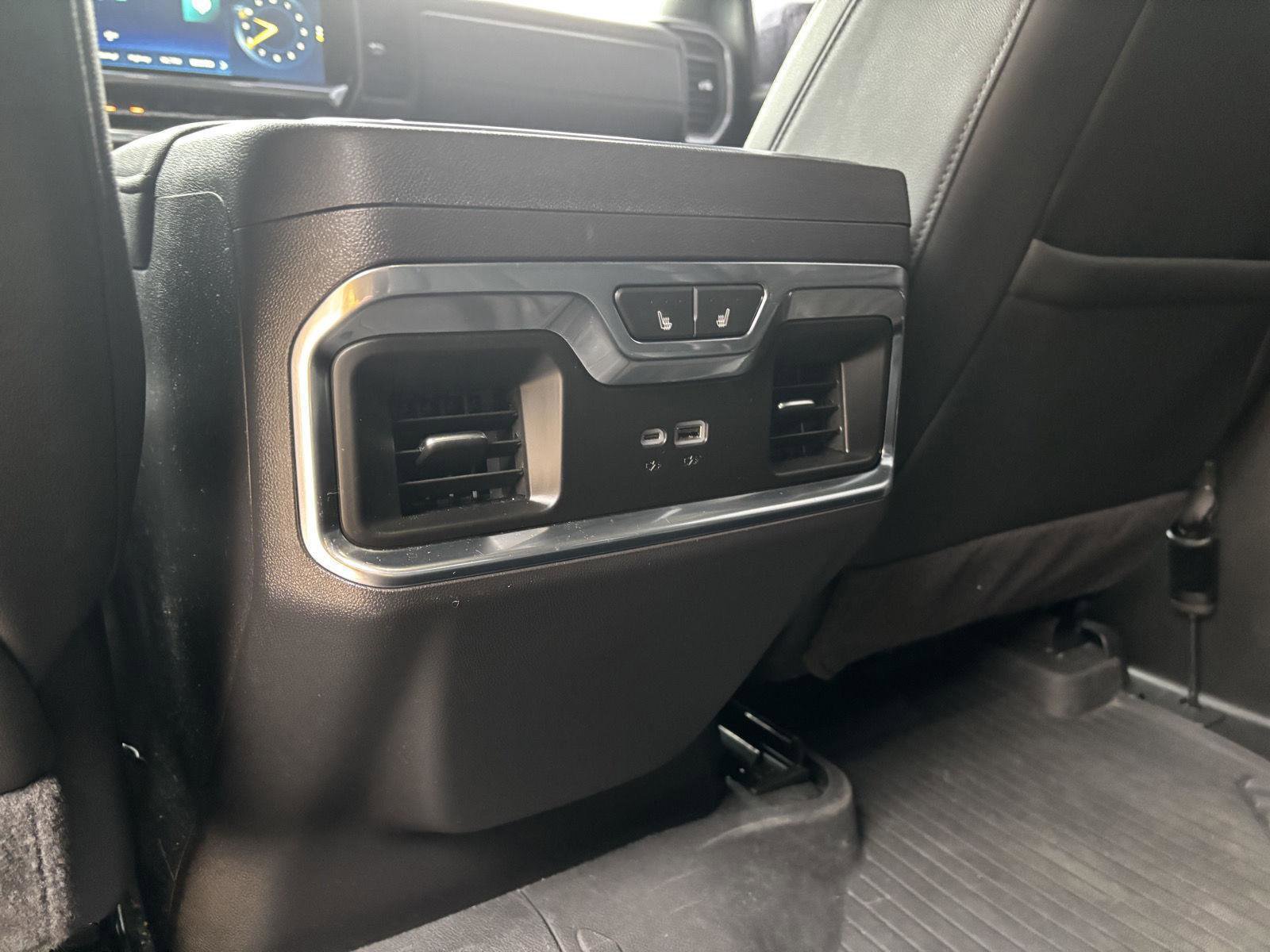 Used 2024 Chevrolet Silverado 1500 LTZ image 9