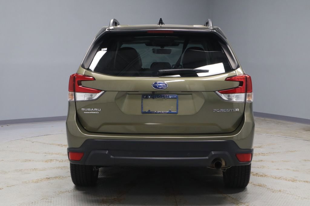 Used 2024 Subaru Forester Limited AWD/4WD image 11