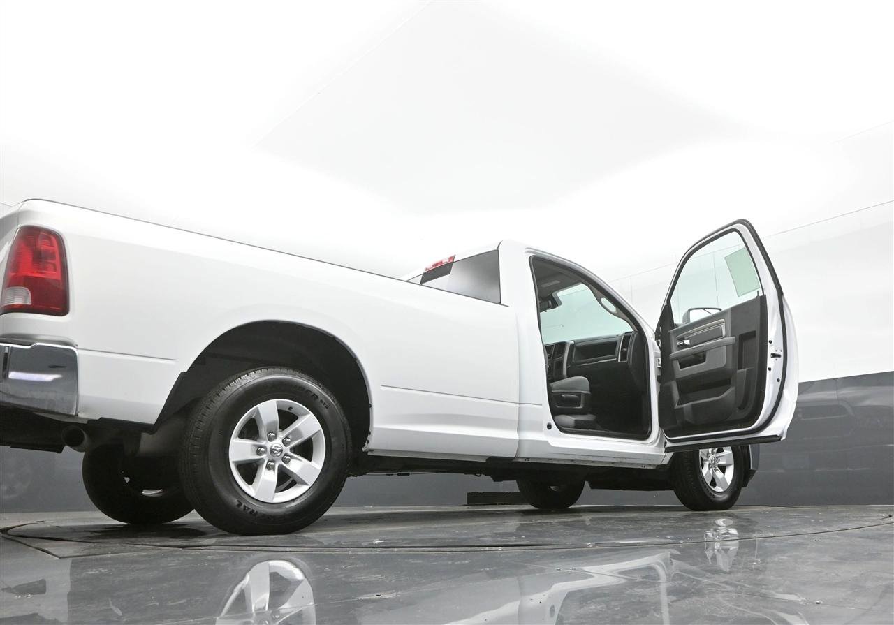 Used 2016 RAM 1500 Tradesman w/ Power & Remote Entry Group image 38