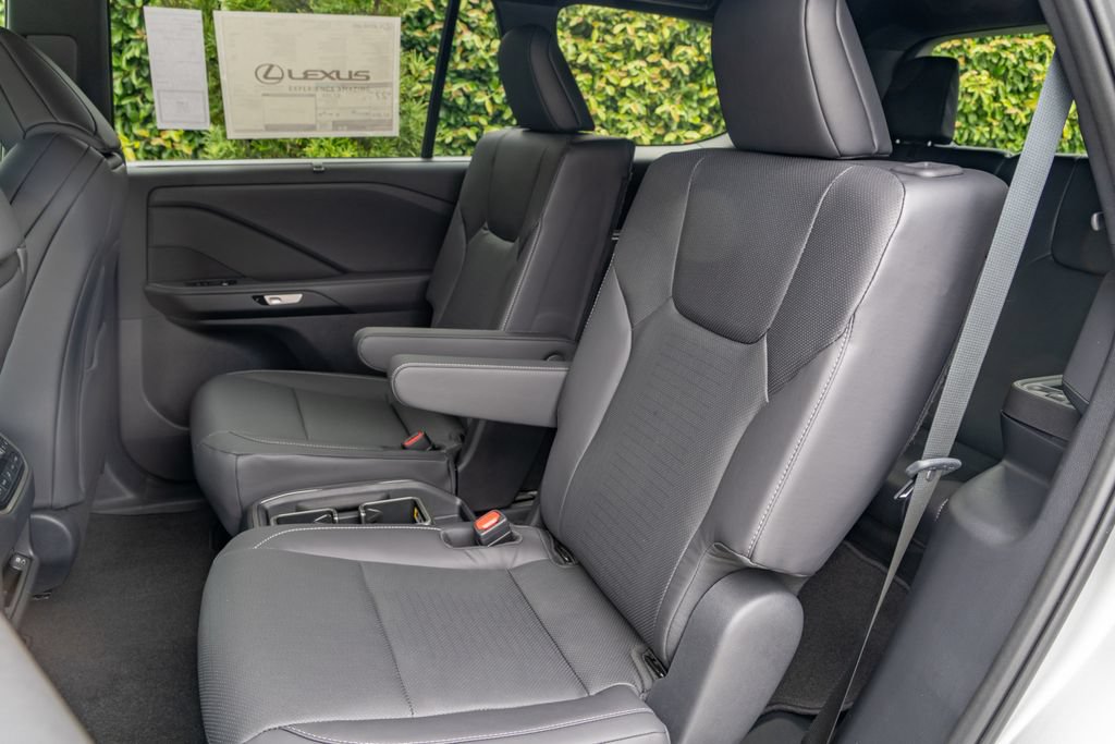 New 2026 Lexus TX 500h AWD w/ Technology Package image 19