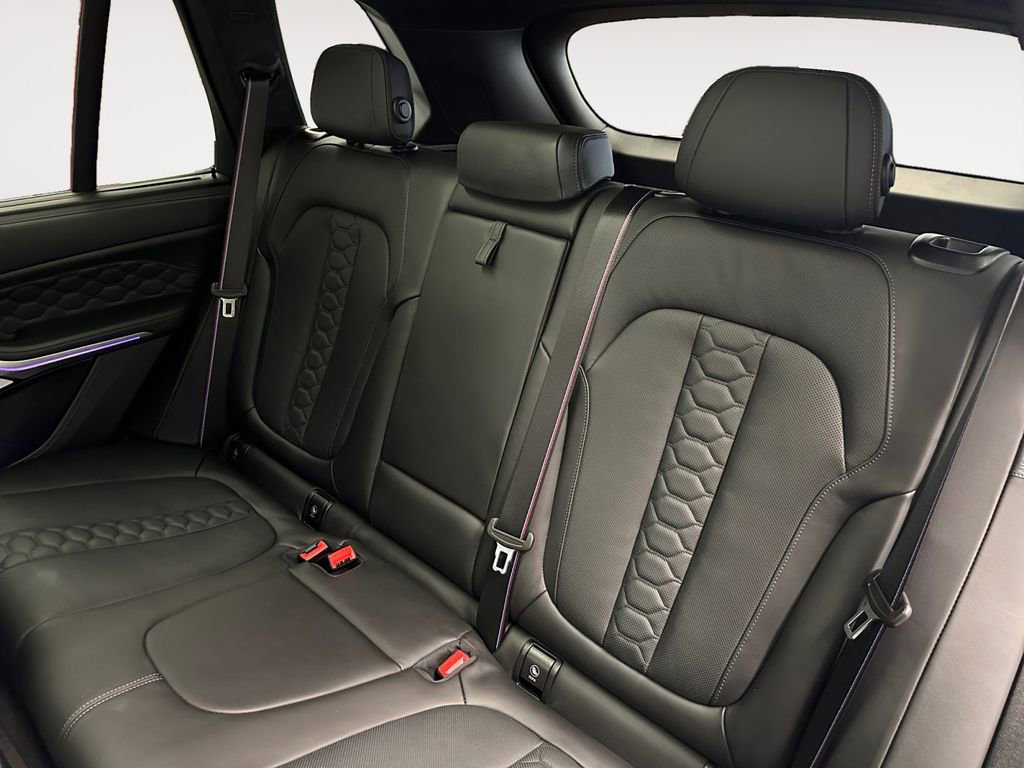 Used 2025 BMW X5 M Competition w/ Executive Package AWD/4WD image 13