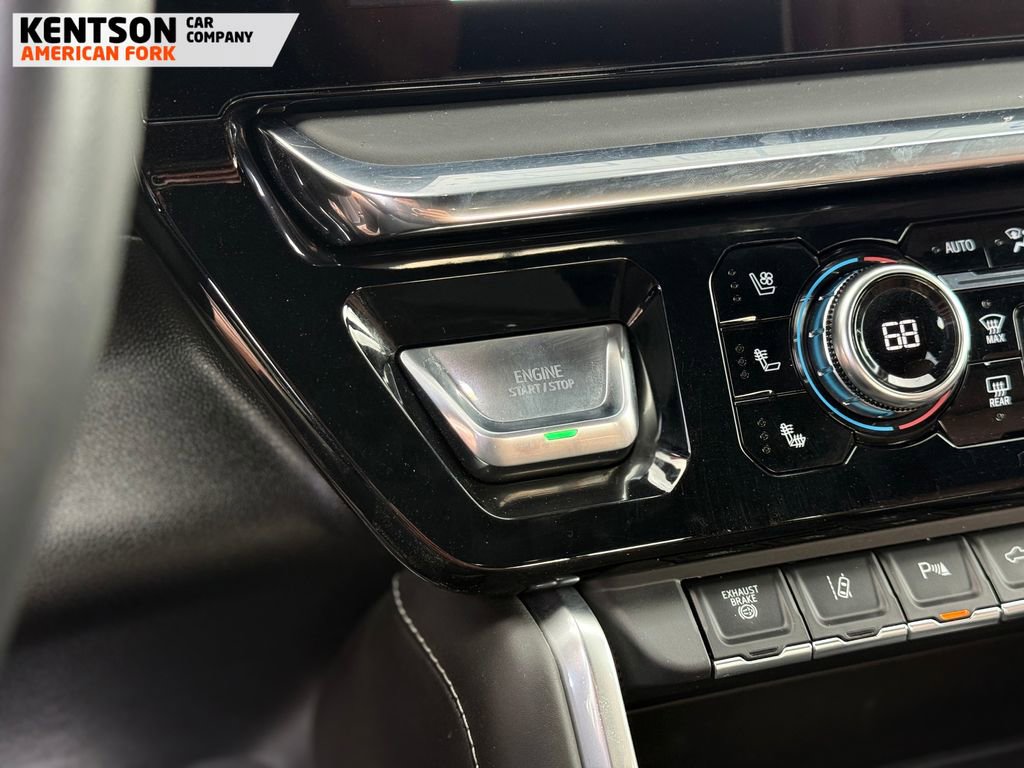 Used 2025 GMC Sierra 3500 Denali Ultimate AWD/4WD image 31