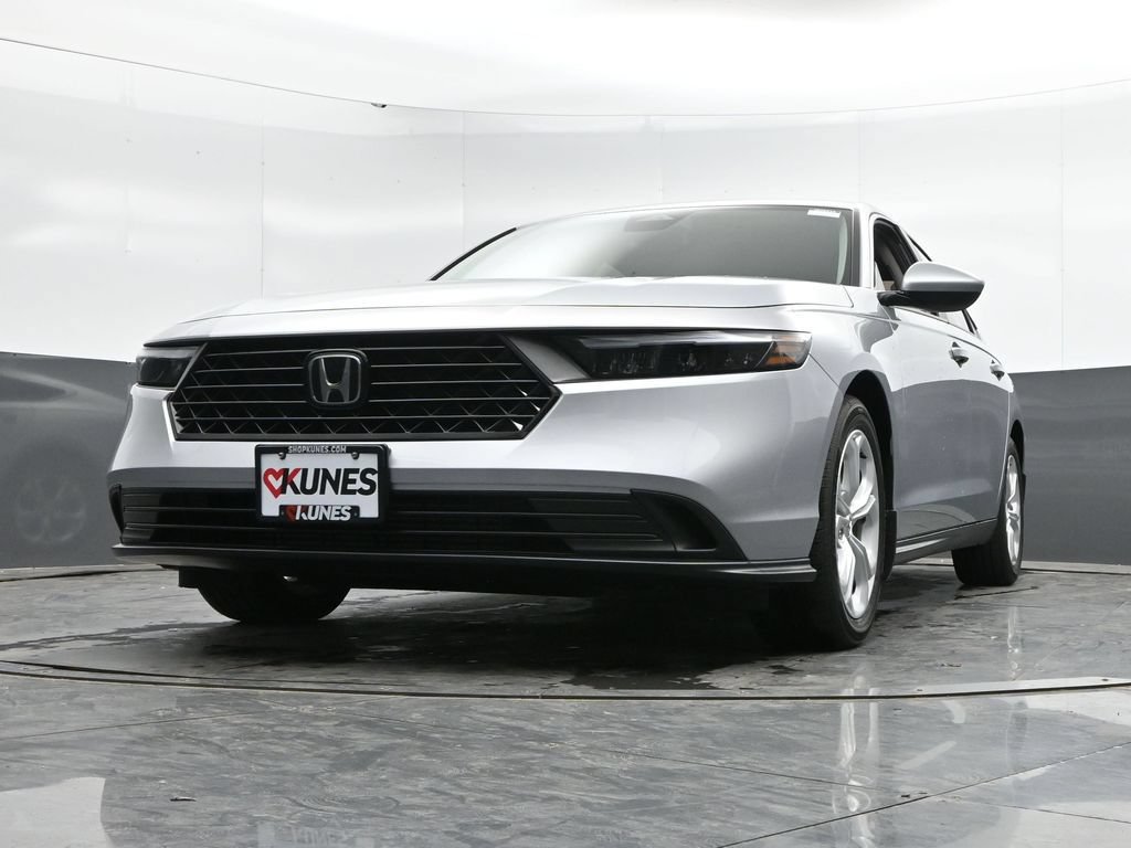 Used 2024 Honda Accord LX image 43