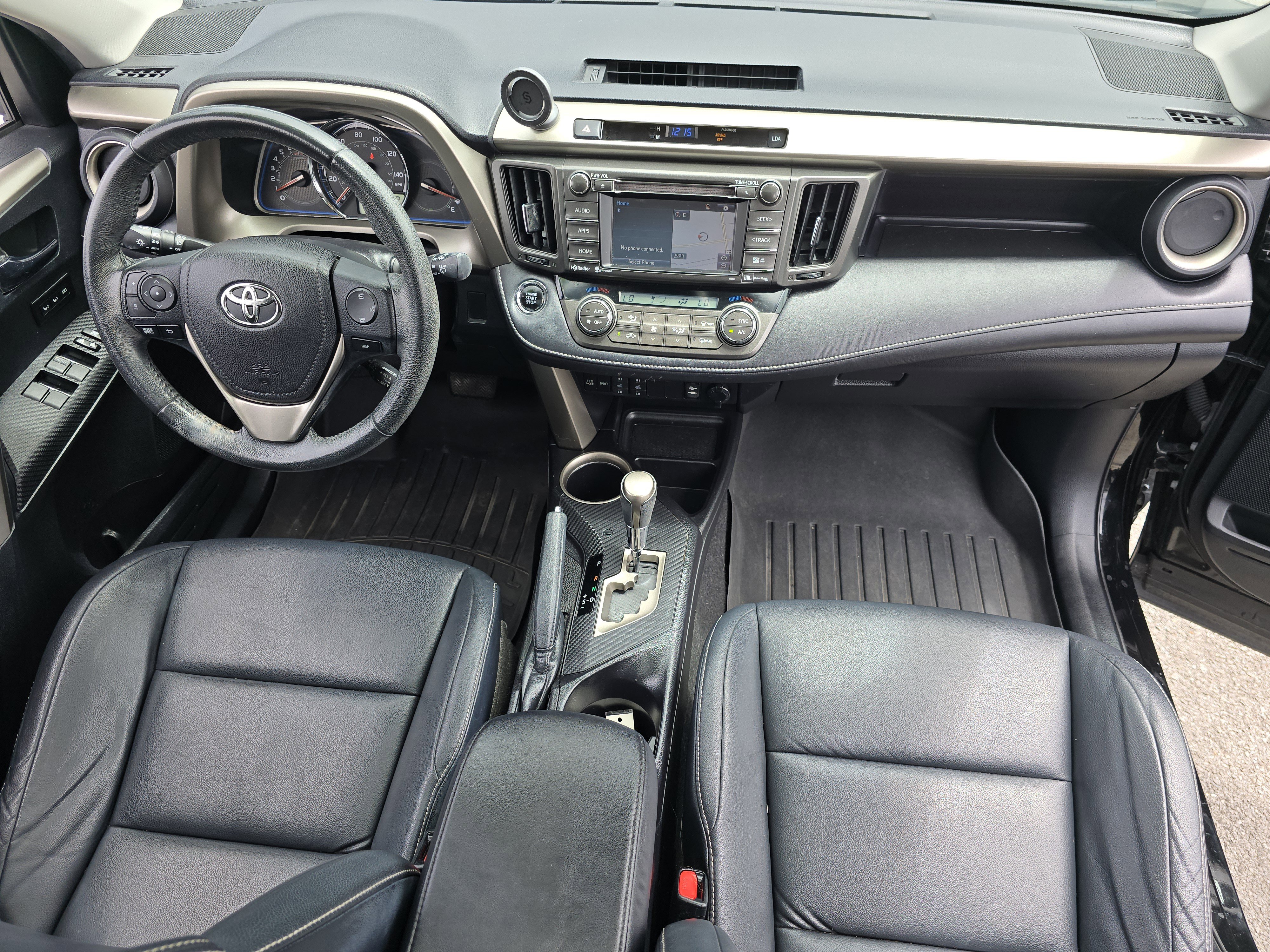 Used 2015 Toyota RAV4 Limited w/ Technology Package FWD image 25