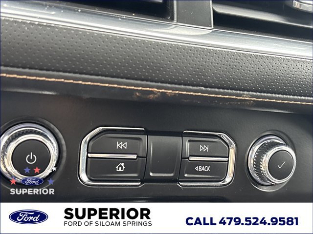 Used 2023 GMC Yukon XL AT4 w/ Technology Package AWD/4WD image 43