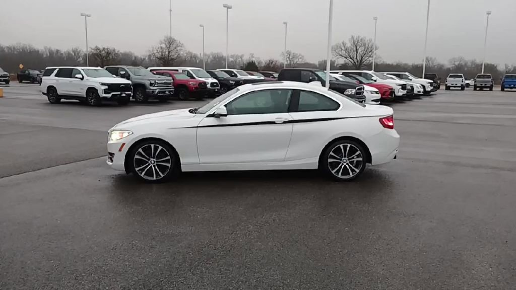 Used 2017 BMW 230i Coupe image 5
