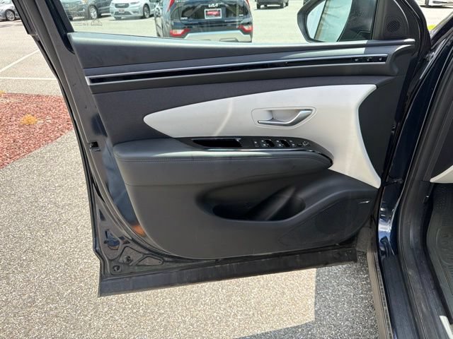 Used 2024 Hyundai Tucson Limited AWD/4WD image 11