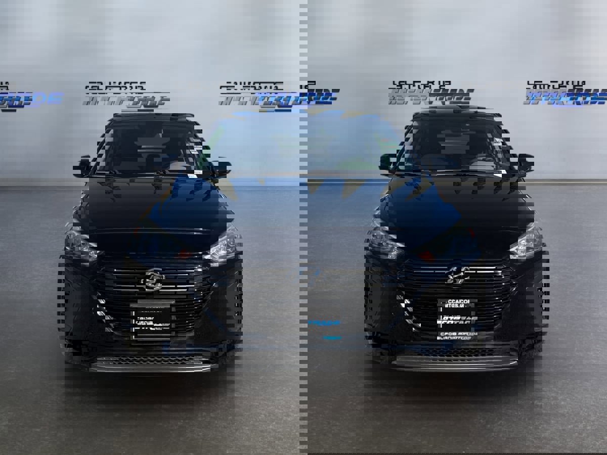 Used 2019 Hyundai Ioniq Blue image 2