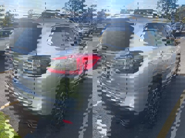 New 2025 Subaru Ascent Touring image 4