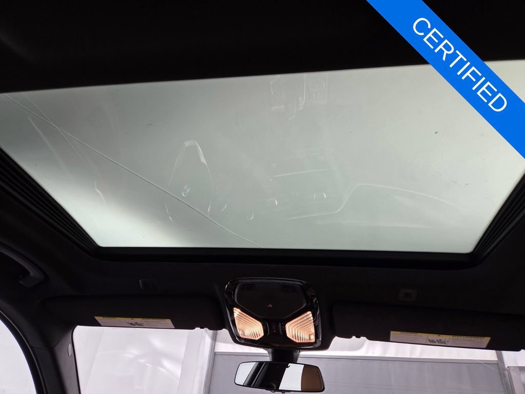 Used 2023 BMW 540i w/ Premium Package RWD image 22